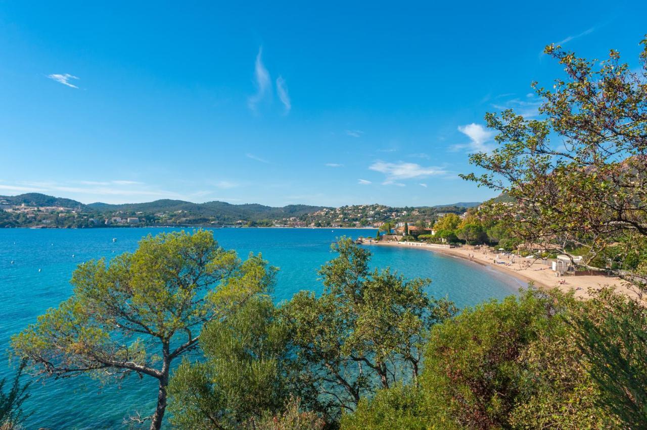 Agay Cap Esterel Village Allee Fleurs - F2 Clim Vue Golf Et Mer - Grande Terrasse Plein Sud Saint-Raphael  Exterior photo