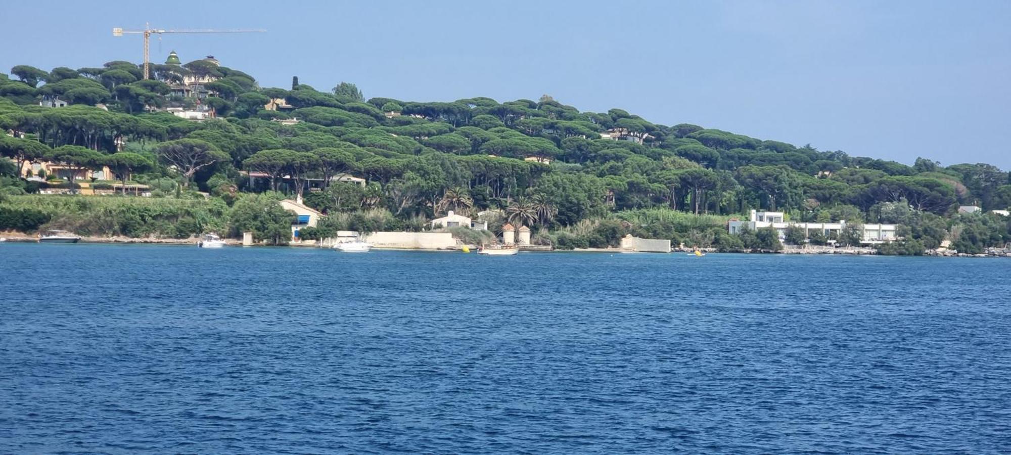 Agay Cap Esterel Village Allee Fleurs - F2 Clim Vue Golf Et Mer - Grande Terrasse Plein Sud Saint-Raphael  Exterior photo